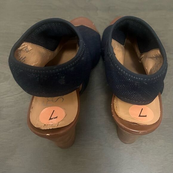Franco Sarto Dawne Stretchy Denim Slingback Shoes Womens Sz 7‎ Blue Casual Heels - Picture 8 of 16